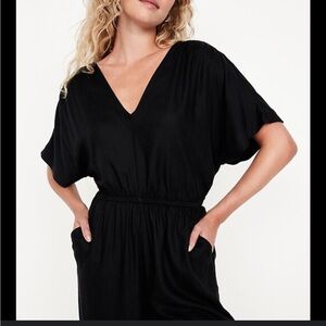 Gap Waist Defined Cinched V Neck Romper- Black